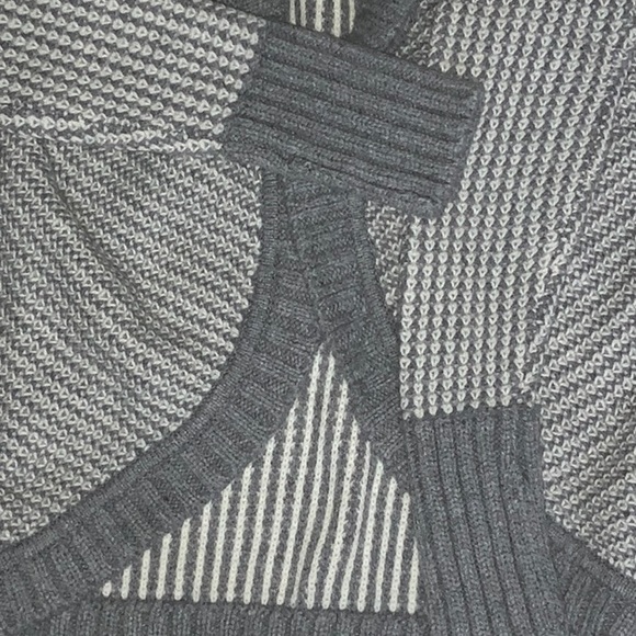 NWT Athleta Wool and Cashmere Blend Sweater Gray Size S - Picture 3 of 6